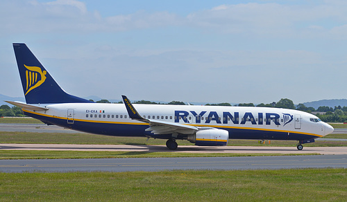 Ryanair EKA