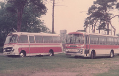 (Mulleys) : Corona Coaches TUP 5E and Combs Coaches STW 666K near RAF Mildenhall – 1 Jun 1984 (843-12)