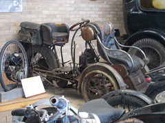 ccc - veteran tricycle {Humber ?}