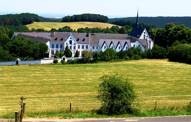 DE - Heimbach - Mariawald abbey, seen from the war cemetary