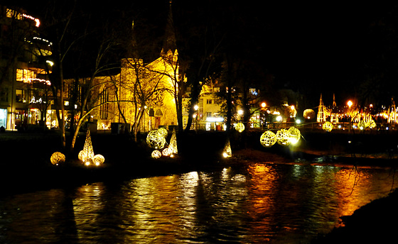 DE - Bad Neuenahr - River Ahr illuminated for Christmas