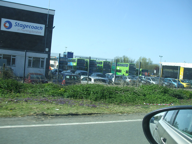 DSCF8885 Stagecoach garage at Fenstanton - 18 Apr 2015