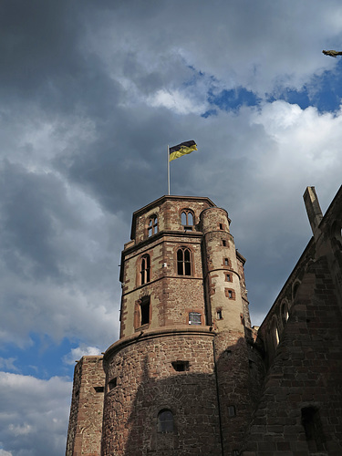 Der Beobachtungsturm auf der Ostseite...