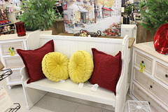 HAPPY BENCH MONDAY....:)  from one of my favorite Stores:  HOBBY LOBBY !!
