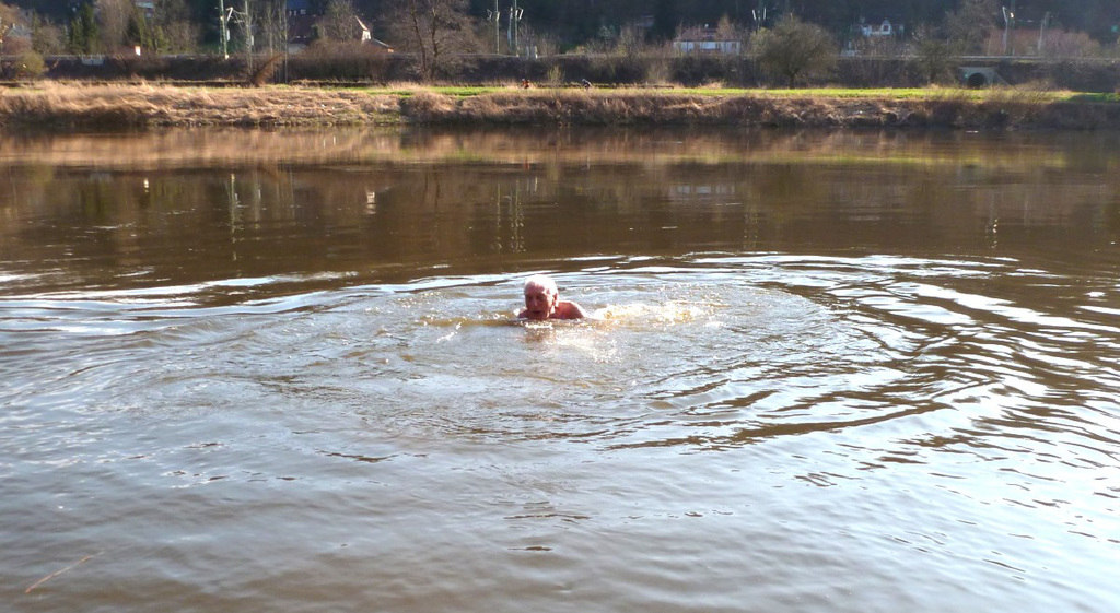 Baden in der Elbe - bani en la Elbe