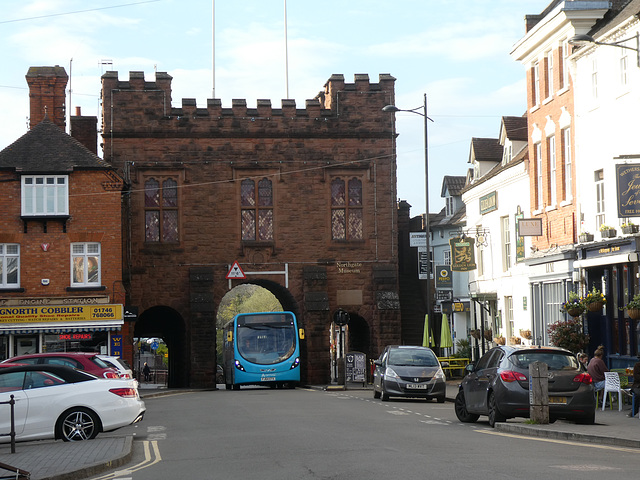 Arriva Midlands North 3321 (FJ64 ETX) in Bridgnorth - 18 Apr 2023 (P1150217) Arriva Midlands North 3321 (FJ64 ETX) in Bridgnorth - 18 Apr 2023 (P1150217)