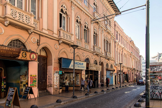 Straßenszene in Valparaiso