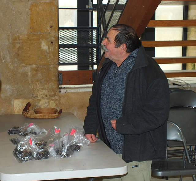 Marché aux truffes de Sainte Alvère (24)