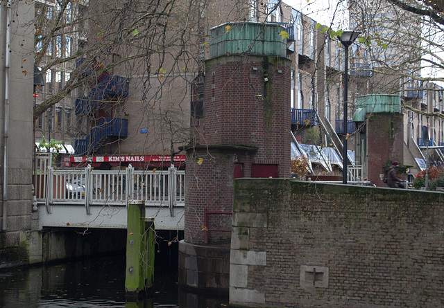 Rotterdam canal bridge (#0198)