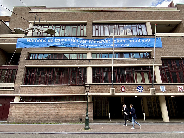 Namens de studenten van Minerva: Leiden houd vol!