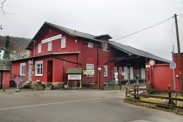 Erhaltene Güterabfertigung des ehem. Bahnhofs Haspe (Hagen) / 27.02.2017