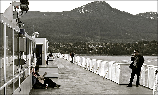 Sunshine Coast Ferry to Horse Shoe Bay.