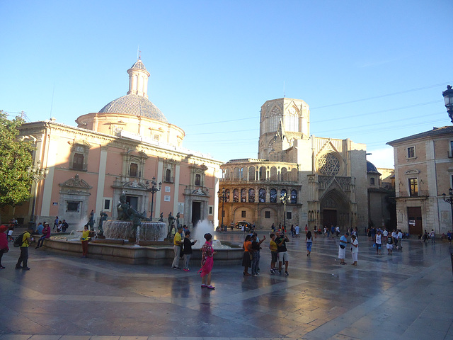 Valencia: Plaza de la Virgen