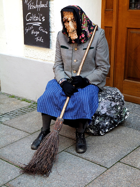 Glück gehabt. Im Mittelalter wäre es ihr schlecht ergangen. ©UdoSm