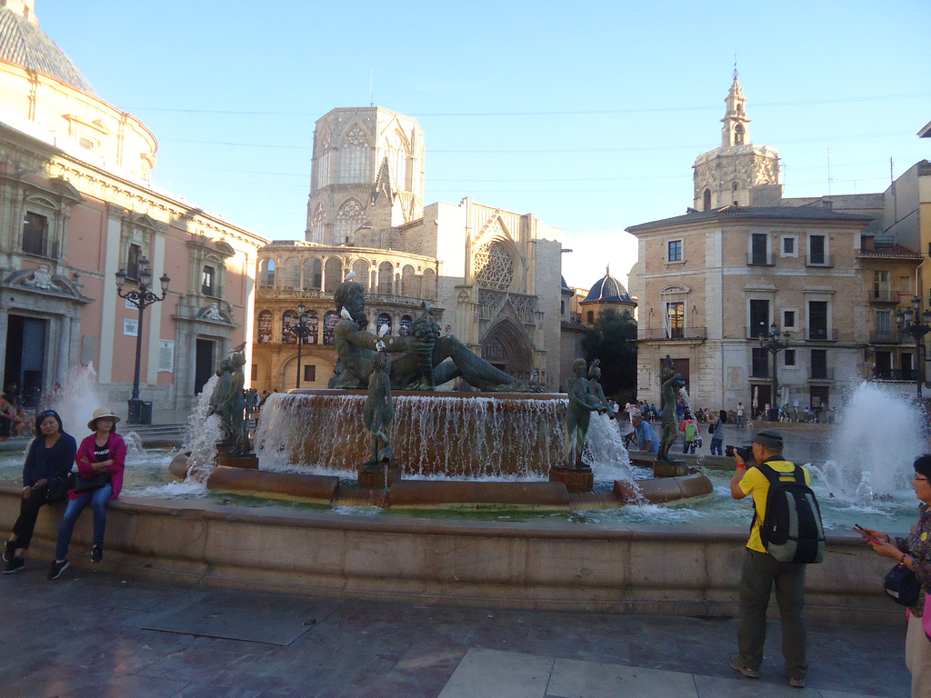 Valencia: Plaza de la Virgen