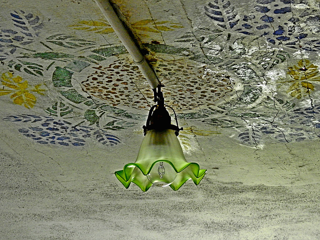 flowers on the ceiling...