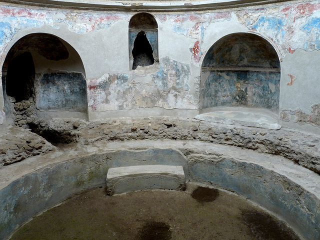 Pompeii- Stabian Baths- Frigidarium