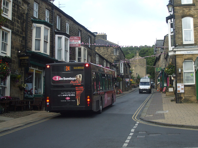 DSCF1206 Transdev Harrogate and District YC51 LXY in Pateley Bridge - 26 Aug 2015 DSCF1206 Transdev Harrogate and District YC51 LXY in Pateley Bridge - 26 Aug 2015