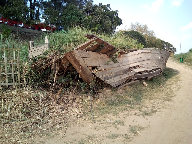 Épave cambodgienne / Cambodian wreck