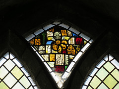 alconbury church, hunts   (24) c14, c15 glass fragments