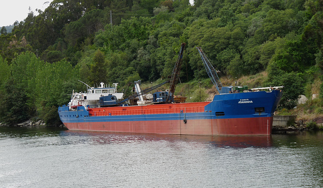 Cargo Vessel 'Joaninha'