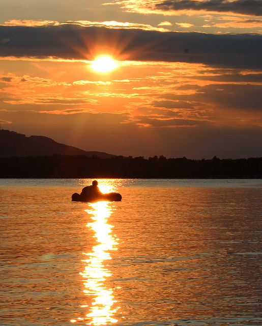 Tripant coucher de soleil