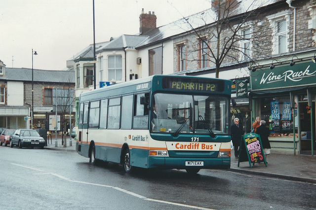 Cardiff Bus 171 (W171 EAX) in Penarth – 26 Feb 2001 Cardiff Bus 171 (W171 EAX) in Penarth – 26 Feb 2001