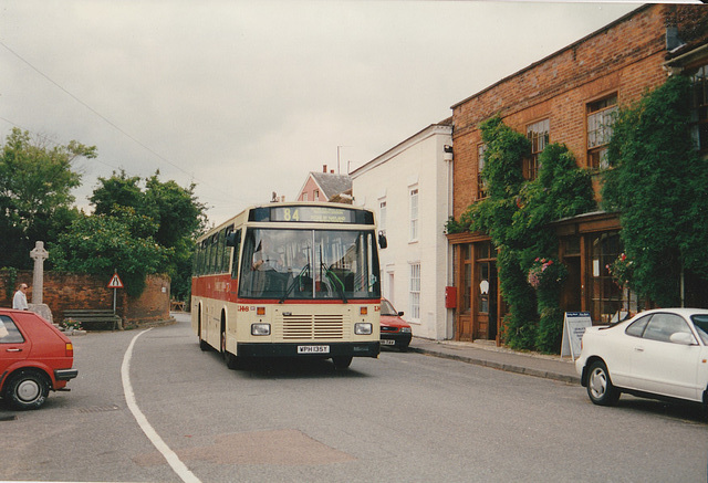 Hedingham Omnibuses L148 (WPH 135Y) in Nayland – 2 Aug 1994 (233-22)