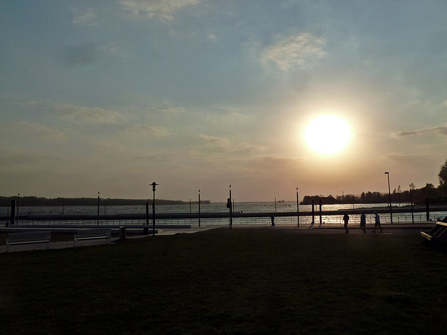 Abendstimmung an der Unterelbe bei Wedel