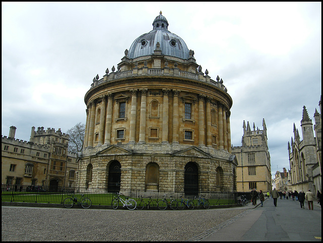 grey day in Radcliffe Square