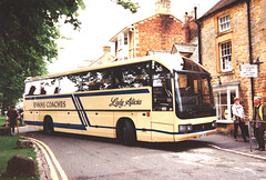 Evans Coaches D967 AFV in Moreton-in-Marsh – 1 June 1993 (195-11)