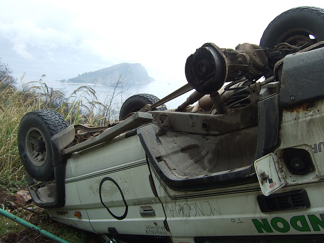 Land Cruiser wheel failure