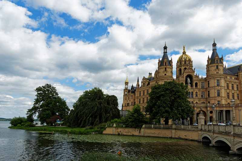 Schloss Schwerin (© Buelipix)