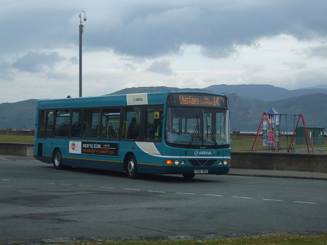 DSCF0002 Arriva Cymru CX06 BGU