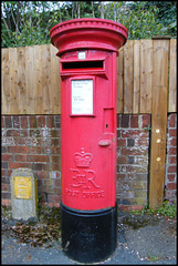 Pewley Hill pillar box