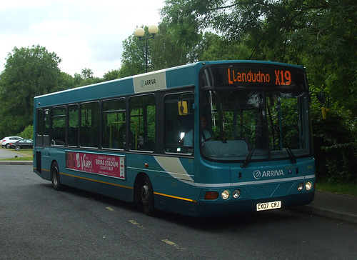 DSCF9995 Arriva Cymru CX07 CRJ