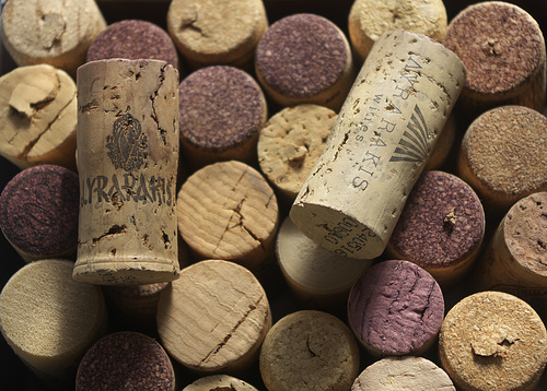 Lyrarakis Corks