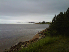 Rivage lointain.....Distant shore..... (Québec)