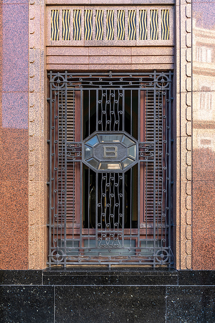 Edificio Bacardi -  window