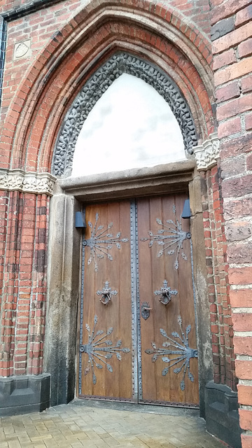 Entrance to the Dome