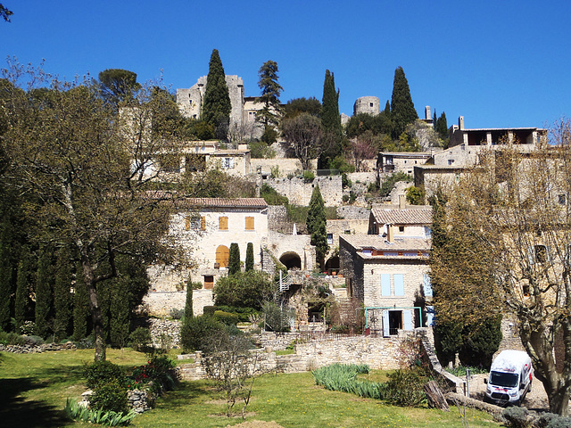 16-La Roque sur Cèze