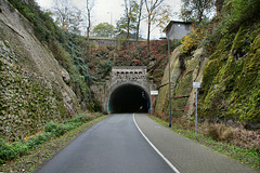 Nordbahntrasse, Westportal des Engelnberg-Tunnels (Wuppertal-Elberfeld) / 8.11.2017