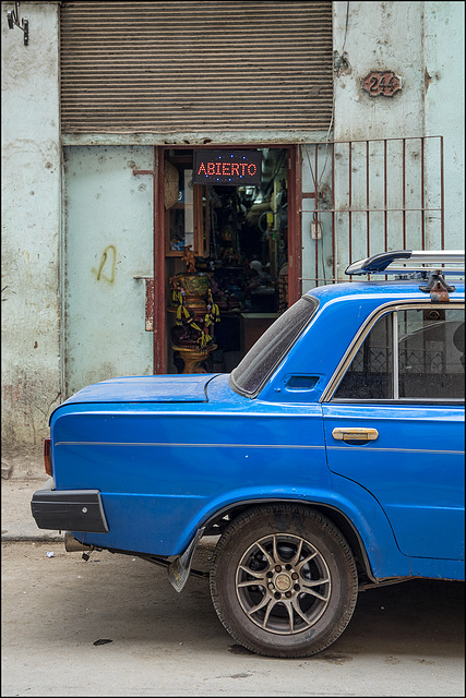 Abierto and Blue