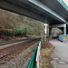 Die Rheinische Bahnstrecke unter der Brücke Büddinghardt (Hagen-Haspe) / 26.02.2017