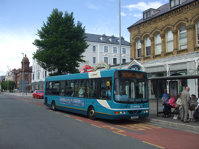 DSCF9814 Arriva Cymru CX06 BGV