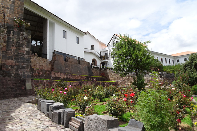 Rose Garden At Qorikancha