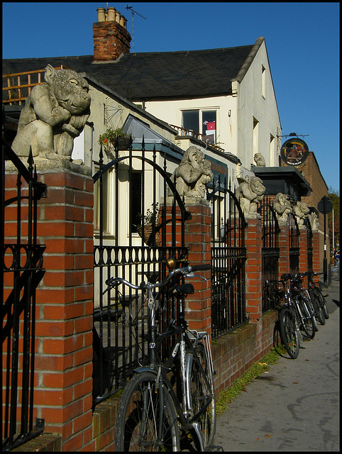 hobglobins with bikes