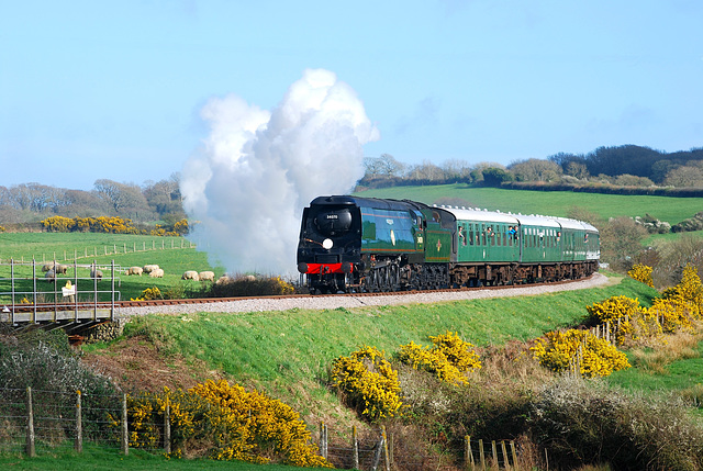 'Manston'  34070 behind the fence