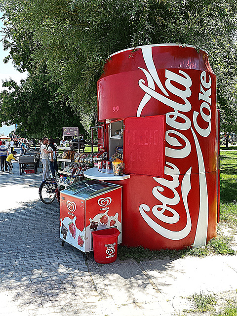 Coke stand