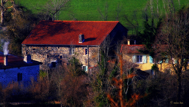 contrastes.... l'ancien et le moderne